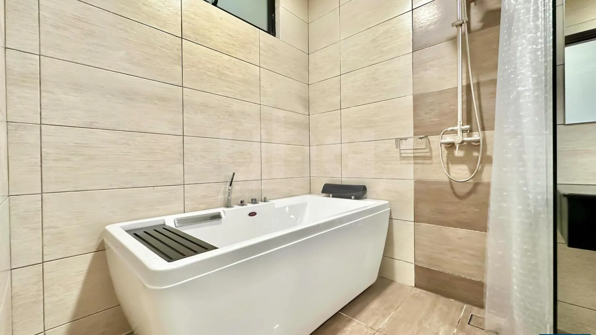 Molek Regency By Rr Jbcity Johor Bahru 0*,  Malaysia