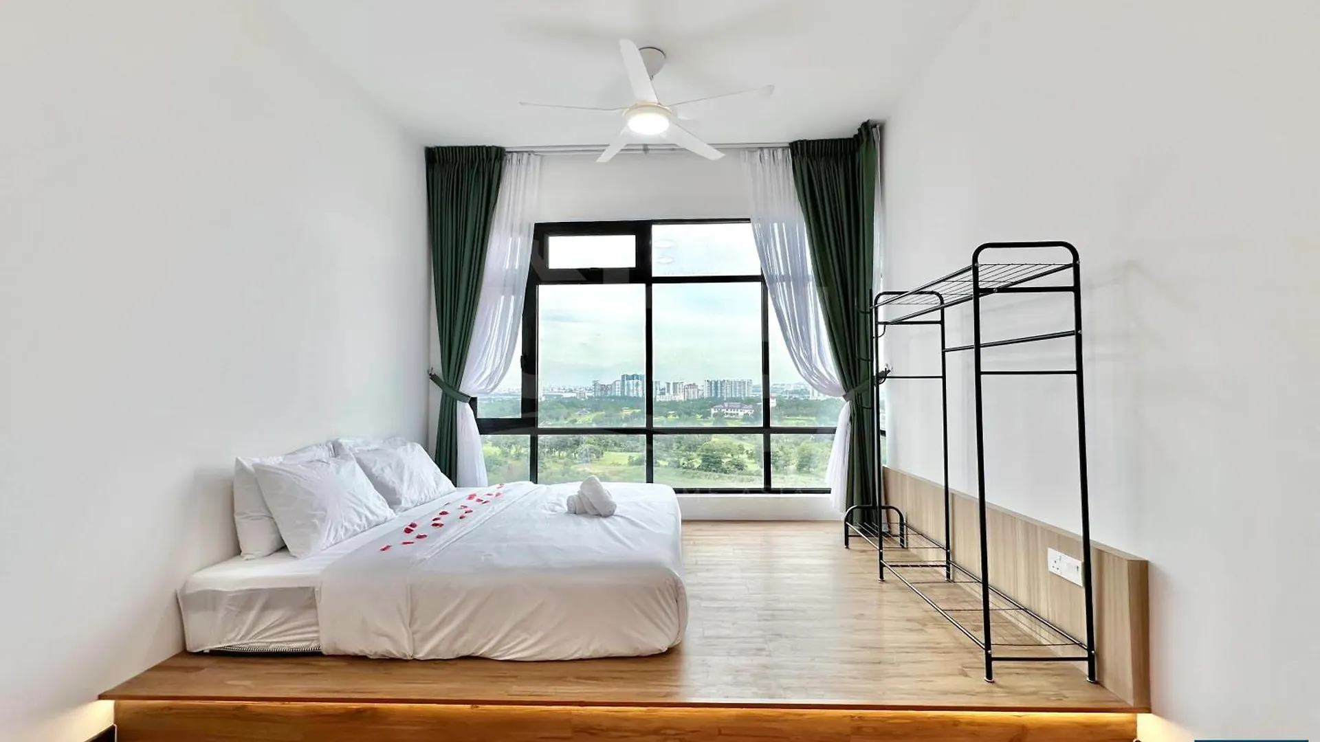 Apartment Molek Regency By Rr Jbcity Johor Bahru